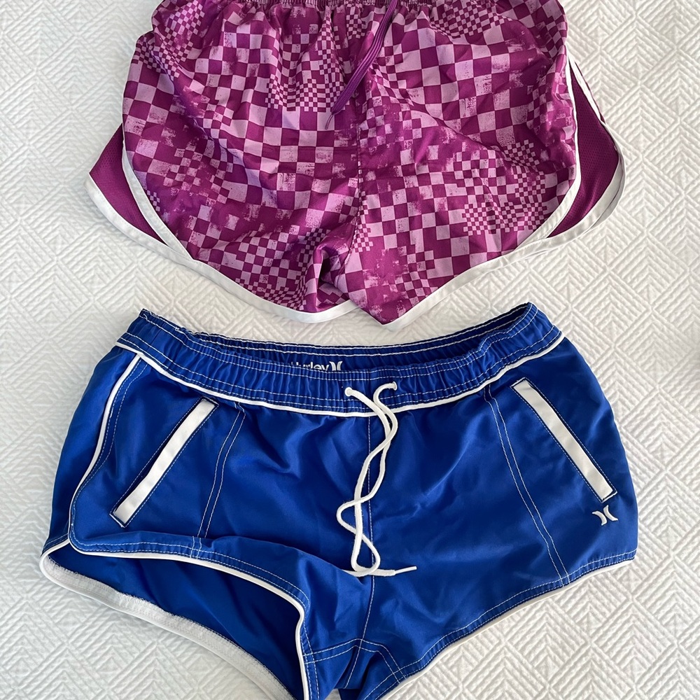 Athletic shorts, Nike workout pants with flared leg. M